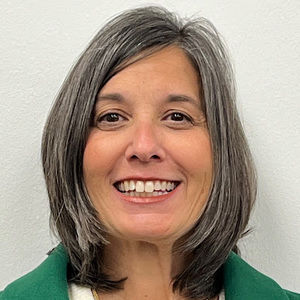 Meet your Posher, Claudia